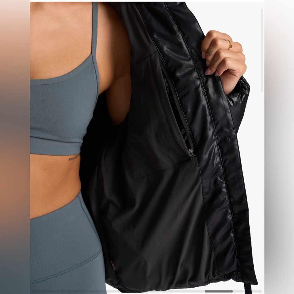Vuori Hudson Insulated Jacket - Picture 5 of 6